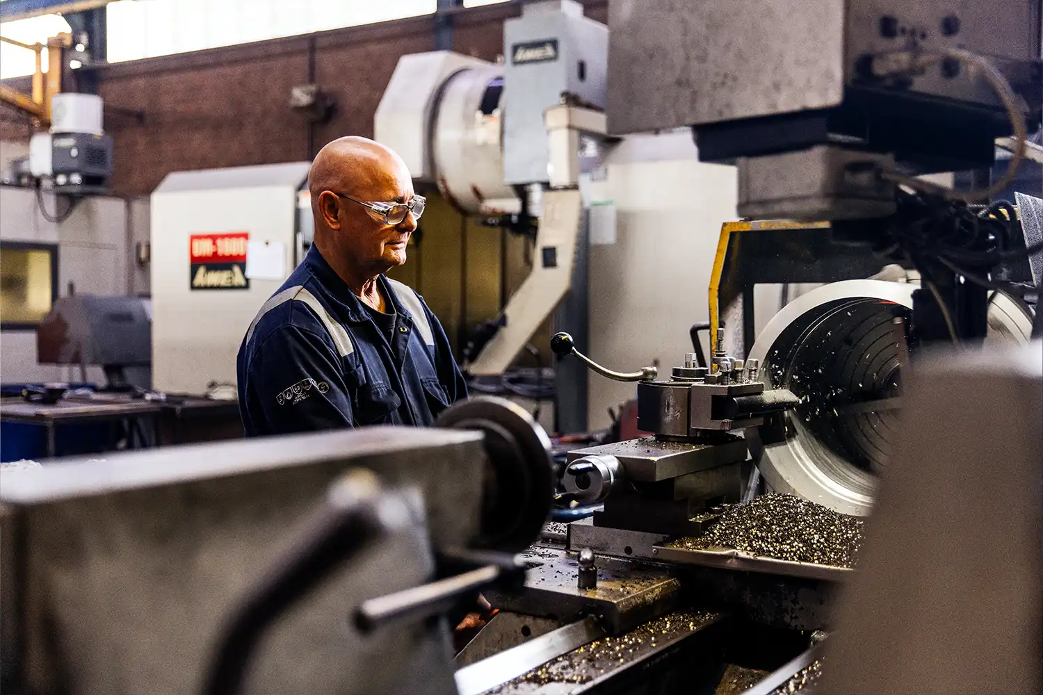 Metaalverspaning op de afdeling Machinaal binnen KEN fabrication